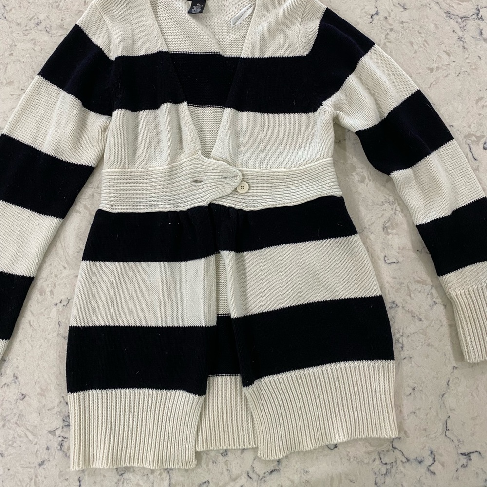 Wet Seal Thick cardigan